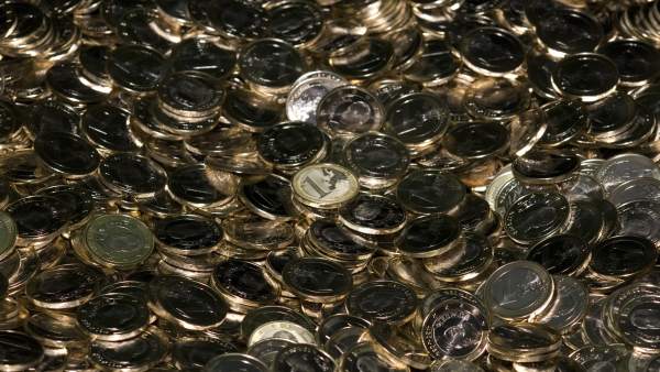 Fabricación De Monedas De Euros En La Fábrica Nacional De Moneda Y Timbre Fabricación De Monedas De Euros En La Fábrica Nacional De Moneda Y Timbre