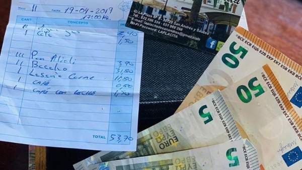 La cuenta y el dinero que encontró el camarero de La Placita, La Palma La cuenta y el dinero que encontró el camarero de La Placita, La Palma