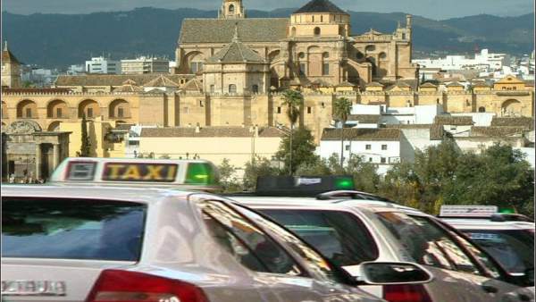 Imagen de taxis en Córdoba Imagen de taxis en Córdoba