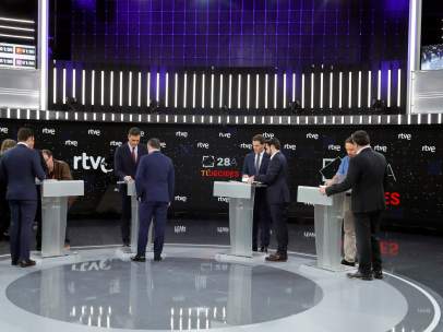 Debate a cinco
