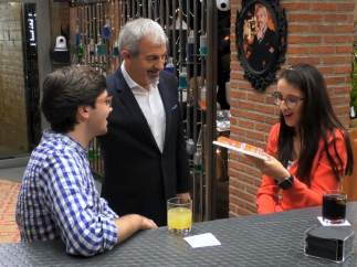 Álvaro y Mónica, en 'First dates'.
