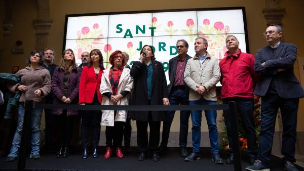 Sant Jordi.- AV.- Colau recuerda a los políticos presos y lamenta la 'excepcionalidad política' Sant Jordi.- AV.- Colau recuerda a los políticos presos y lamenta la 'excepcionalidad política'