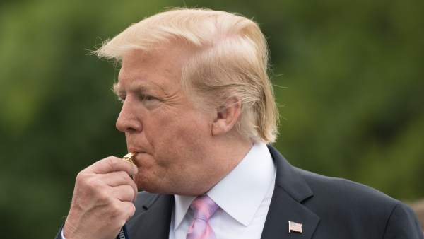 EEUU.- La popularidad de Trump se desploma de nuevo tras el informe Mueller EEUU.- La popularidad de Trump se desploma de nuevo tras el informe Mueller