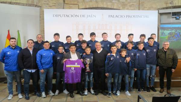 Jaén.- MásJaén.- Recibimiento a la selección provincial infantil de fútbol, subcampeona de Andalucía Jaén.- MásJaén.- Recibimiento a la selección provincial infantil de fútbol, subcampeona de Andalucía