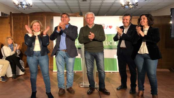 Cádiz.- 26M.- PSOE presenta en Setenil a un equipo renovado de gente joven para 'recuperar el espacio político perdido' Cádiz.- 26M.- PSOE presenta en Setenil a un equipo renovado de gente joven para 'recuperar el espacio político perdido'