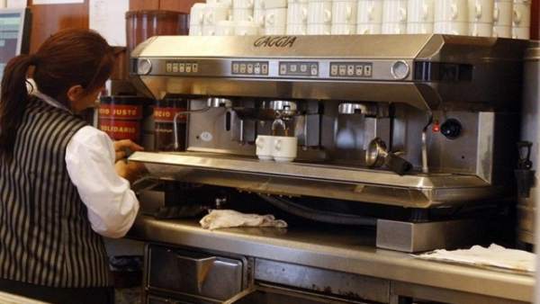 El sector servicios en Baleares aumenta un 6,1% su facturación en febrero El sector servicios en Baleares aumenta un 6,1% su facturación en febrero