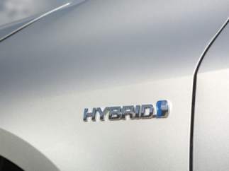 ¿Cuánto tiempo puede circular un coche híbrido en modo 100% eléctrico?
