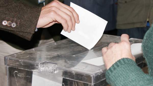 26M.- Los partidos deben registrar esta semana sus coaliciones para las europeas y municipales 26M.- Los partidos deben registrar esta semana sus coaliciones para las europeas y municipales