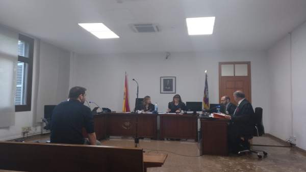 Visto para sentencia el juicio a un grafitero por realizar pintadas en Es Baluard en 2016 Visto para sentencia el juicio a un grafitero por realizar pintadas en Es Baluard en 2016