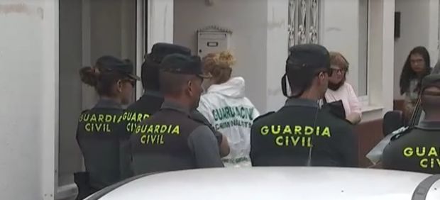 Guardia Civil procede a un registro