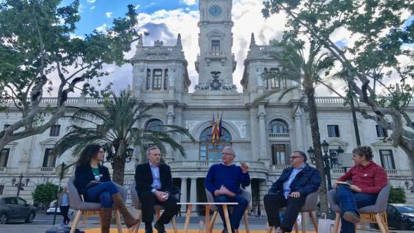 RIBÓ EXIGE INVERSIONES JUSTAS PARA LA CIUDAD DE VALÈNCIA Y SUS 800.000 HABITANTES RIBÓ EXIGE INVERSIONES JUSTAS PARA LA CIUDAD DE VALÈNCIA Y SUS 800.000 HABITANTES