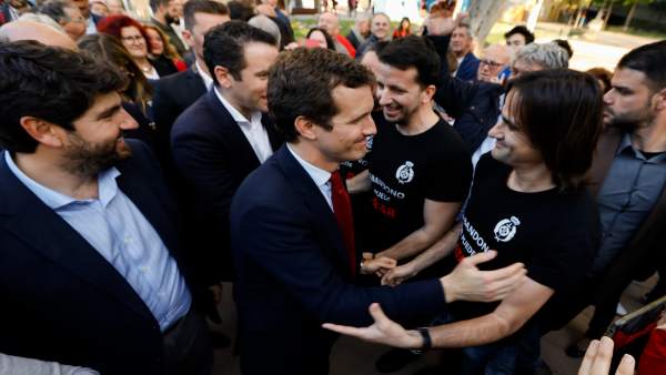 El presidente del PP, Pablo Casado, clausura un mitin de partido en Murcia junto a Teodoro García Egea, Fernando López Miras y José Ballesta El presidente del PP, Pablo Casado, clausura un mitin de partido en Murcia junto a Teodoro García Egea, Fernando López Miras y José Ballesta