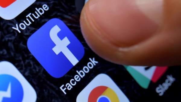 Facebook Facebook