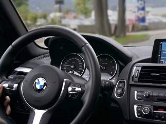 RACE y BMW lanzan el primer curso permanente en España de vehículos eléctricos.