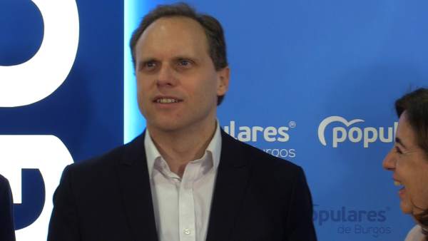 Lacalle (PP) cree 'absolutamente irresponsable' que el PSOE no reconozca la ralentización económica Lacalle (PP) cree 'absolutamente irresponsable' que el PSOE no reconozca la ralentización económica