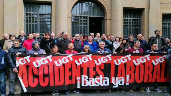 UGT reclama a los partidos medidas de prevención que 'alivien lo que está ocurriendo con la salud laboral' UGT reclama a los partidos medidas de prevención que 'alivien lo que está ocurriendo con la salud laboral'