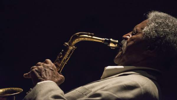 El saxofonista Charles Mcpherson homenajea a Pío Lindegaard este domingo 28 en la localidad vizcaína de Getxo El saxofonista Charles Mcpherson homenajea a Pío Lindegaard este domingo 28 en la localidad vizcaína de Getxo