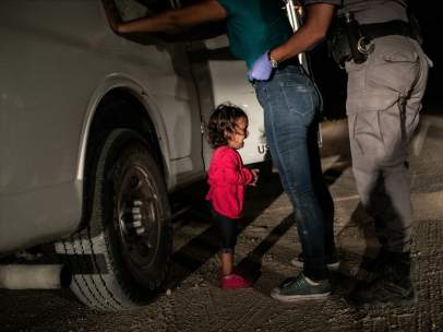 Fotografía de John Moore ganadora del concurso de fotoperiodismo World Press Photo.