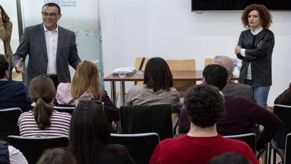 Huelva.- Caraballo se reúne con los empresarios participantes en el 33 Salón Gourmets para evaluar los resultados Huelva.- Caraballo se reúne con los empresarios participantes en el 33 Salón Gourmets para evaluar los resultados