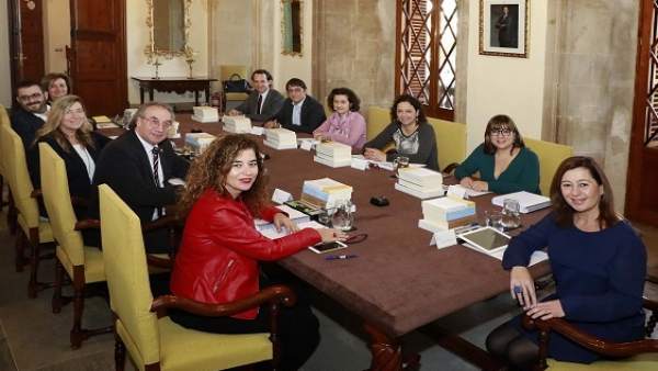 Consell.- Autorizan el contrato de suministro de suturas mecánicas por valor de 23,3 millones de euros Consell.- Autorizan el contrato de suministro de suturas mecánicas por valor de 23,3 millones de euros