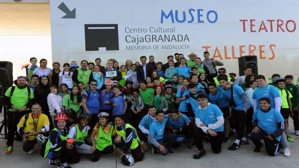 Granada.- El Centro Cultural Memoria de Andalucía acoge el final de la décima ciclo-ruta en defensa de la Vega Granada.- El Centro Cultural Memoria de Andalucía acoge el final de la décima ciclo-ruta en defensa de la Vega