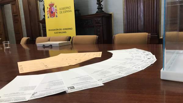 28A.- Los Candidatos Pasan La Jornada De Reflexión Descansando Y Con La Familia 28A.- Los Candidatos Pasan La Jornada De Reflexión Descansando Y Con La Familia