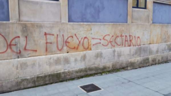 Gijón.- Podemos Xixón cierra filas con su secretario general ante las pintadas aparecidas contra él Gijón.- Podemos Xixón cierra filas con su secretario general ante las pintadas aparecidas contra él
