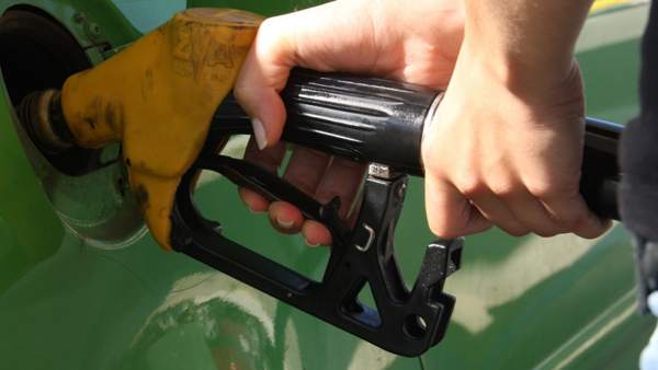 Surtidor de una gasolinera. Surtidor de una gasolinera.