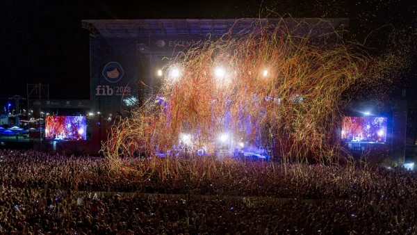 Marina, The Hunna, Krept X Konan y Black Lips se apuntan a las 'bodas de plata' del FIB Marina, The Hunna, Krept X Konan y Black Lips se apuntan a las 'bodas de plata' del FIB