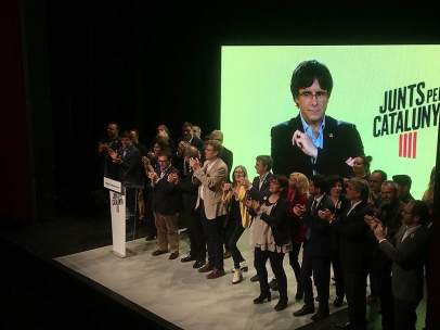 El presidente y otros tres miembros de la JEC rechazan apoyar la exclusión de Puigdemont de las listas europeas.