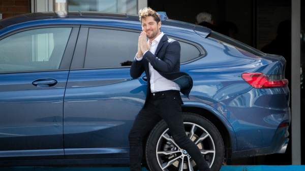 Bisbal, atento con los medios Bisbal, atento con los medios