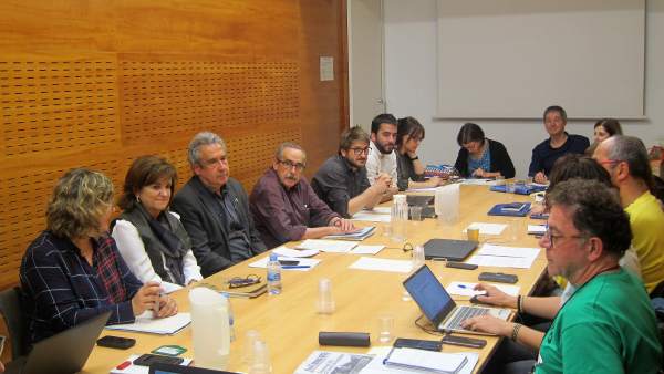 Miembros de los sindicatos de Educación. Miembros de los sindicatos de Educación.