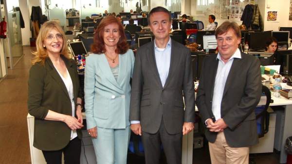 Encarna Samitier, Marta Pérez Dorao, Enrique Polo de Lara y José Manuel Lozano. Encarna Samitier, Marta Pérez Dorao, Enrique Polo de Lara y José Manuel Lozano.