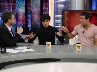 Óscar y Mario Casas, en 'El hormiguero'.