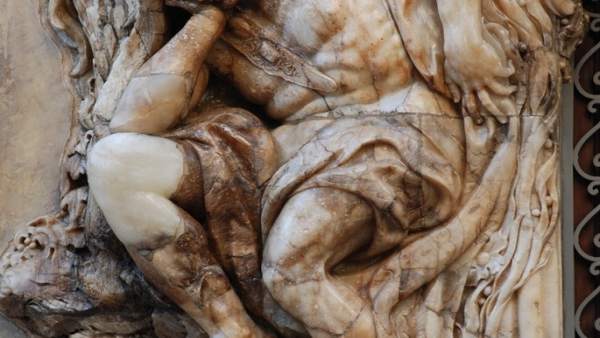 El Museo Nacional de Cerámica realiza trabajos de conservación en la portada de alabastro El Museo Nacional de Cerámica realiza trabajos de conservación en la portada de alabastro
