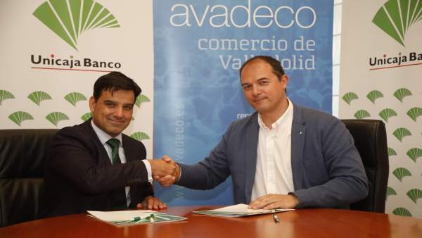 Unicaja Banco renueva su apoyo a la Asociación Vallisoletana de Comercio(Avadeco) y a sus 500 establecimientos Unicaja Banco renueva su apoyo a la Asociación Vallisoletana de Comercio(Avadeco) y a sus 500 establecimientos