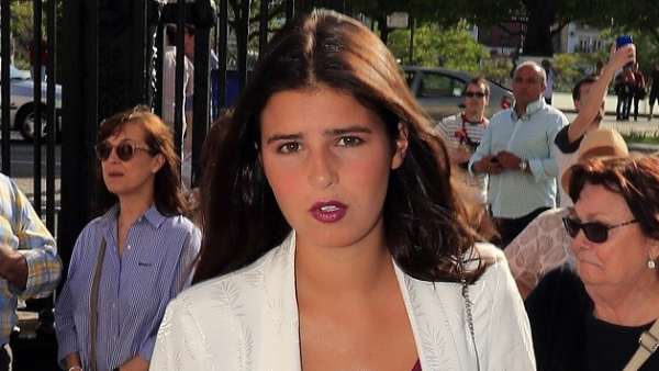 CAYETANA RIVERA MARTÍNEZ DE IRUJO CAYETANA RIVERA MARTÍNEZ DE IRUJO