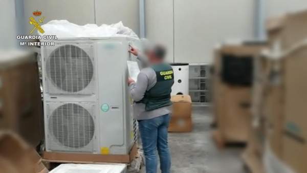 Alicante.- Sucesos.- Seis detenidos por robar aparatos de aire acondicionado en Jacarilla por valor de 70.000 euros Alicante.- Sucesos.- Seis detenidos por robar aparatos de aire acondicionado en Jacarilla por valor de 70.000 euros