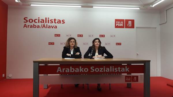 26.-González (PSE) propone crear una central de compras para mejorar la competitividad del pequeño comercio de Álava 26.-González (PSE) propone crear una central de compras para mejorar la competitividad del pequeño comercio de Álava