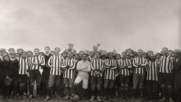 Los primeros signos de la modernidad oscense, en una exposición del fondo del fotógrafo italiano Rodolfo Albasini Los primeros signos de la modernidad oscense, en una exposición del fondo del fotógrafo italiano Rodolfo Albasini