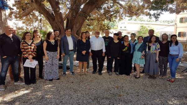 Presentan la XXI edición del Festival Poesia de la Mediterrània recordando las muertes de refugiados en el Mediterráneo Presentan la XXI edición del Festival Poesia de la Mediterrània recordando las muertes de refugiados en el Mediterráneo