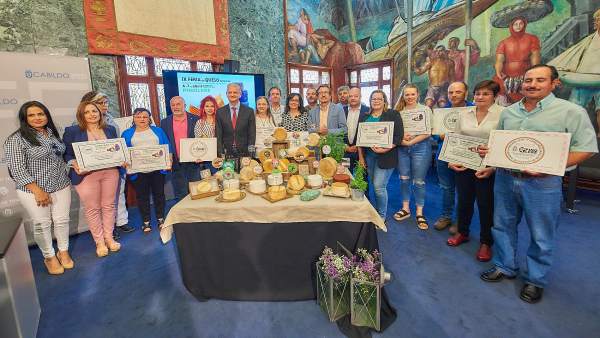 El queso curado de mezcla untado en gofio de la quesería Montesdeoca, el mejor de Tenerife El queso curado de mezcla untado en gofio de la quesería Montesdeoca, el mejor de Tenerife