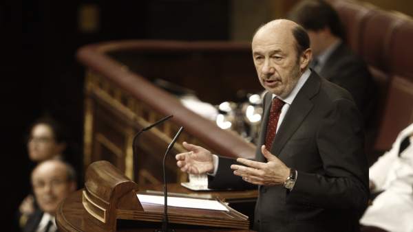 El homenaje a Alfredo Pérez Rubalcaba por parte de sus alumnos El homenaje a Alfredo Pérez Rubalcaba por parte de sus alumnos