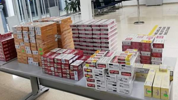 Tabaco decomisado por la Guardia Civil en un control. Tabaco decomisado por la Guardia Civil en un control.