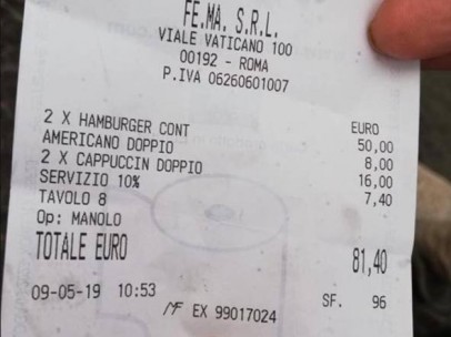 Ticket del Caffè Vaticano publicado en redes por dos turistas