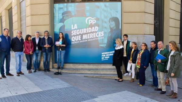 26M.-Comerón (PP) Propone Abrir Una Nueva Comisaría De Policía Local En La Calle Olaguíbel De Vitoria 26M.-Comerón (PP) Propone Abrir Una Nueva Comisaría De Policía Local En La Calle Olaguíbel De Vitoria