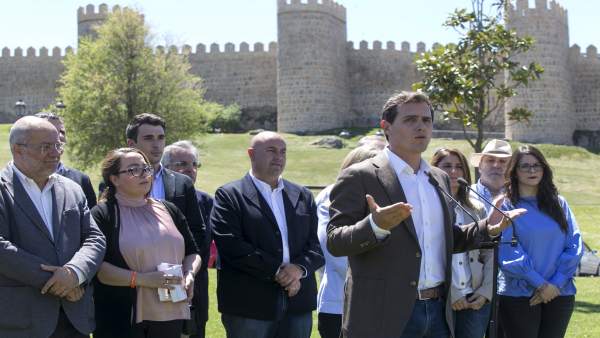 El presidente de Ciudadanos, Albert Rivera, visita Ávila El presidente de Ciudadanos, Albert Rivera, visita Ávila