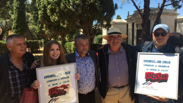 València homenajea a Bob Smillie, el brigadista que inspiró a Orwell, como 'ejemplo para luchar por un mundo mejor' València homenajea a Bob Smillie, el brigadista que inspiró a Orwell, como 'ejemplo para luchar por un mundo mejor'