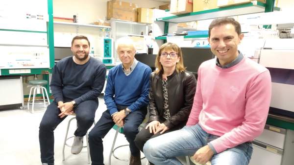 Almería.- Diseñan un método que detecta sustancias producidas por hongos en aceites vegetales para mejorar la seguridad Almería.- Diseñan un método que detecta sustancias producidas por hongos en aceites vegetales para mejorar la seguridad