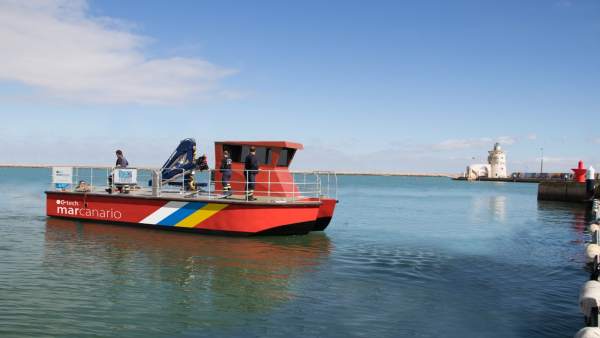 El primer barco para el control de microalgas llegará a Tenerife en junio El primer barco para el control de microalgas llegará a Tenerife en junio